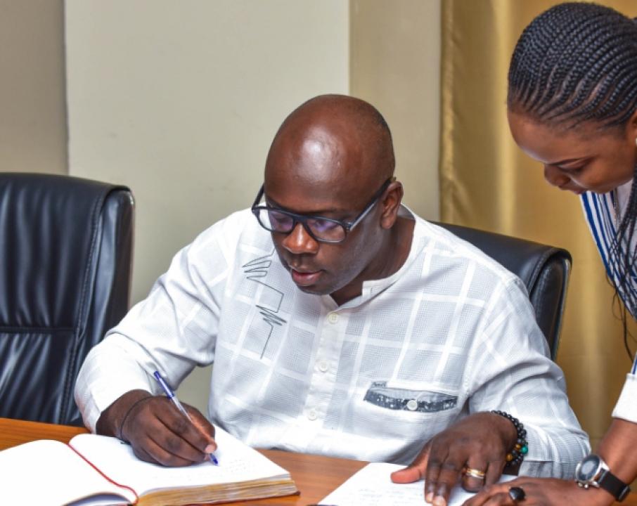 L'ancien international footballeur français, Lilian Thuram à l'Université de Kinshasa.