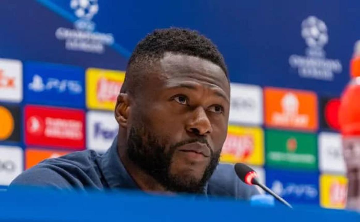Chancel Mbemba lors d'une conférence de presse C1 de l'UEFA. [Photo d'illustration]