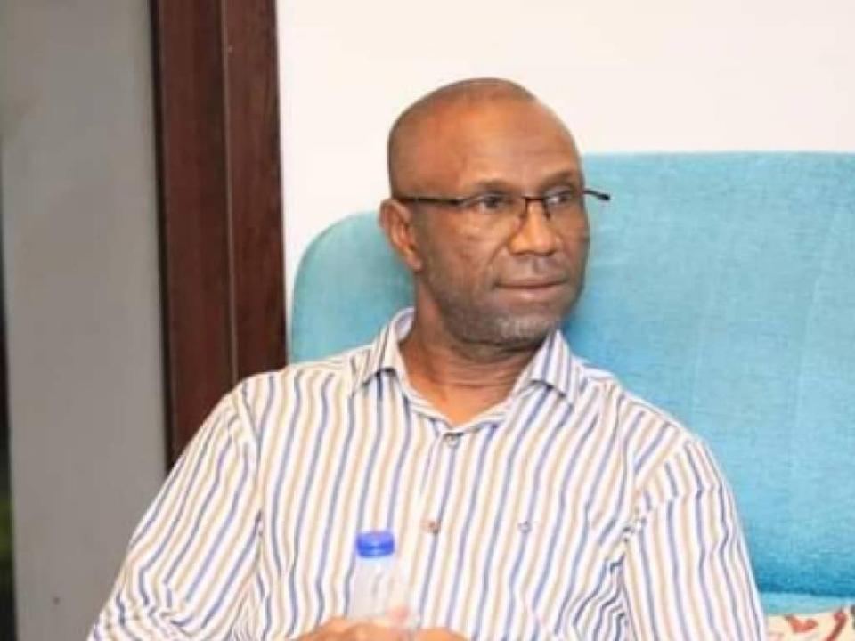 Jean-Florent Ibenge Ikwange lors de son premier contact avec les dirigeants de Al Hilal Omdurman.