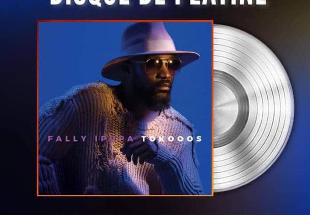 L'affiche de l'album Tokooos 1 de Fally Ipupa.