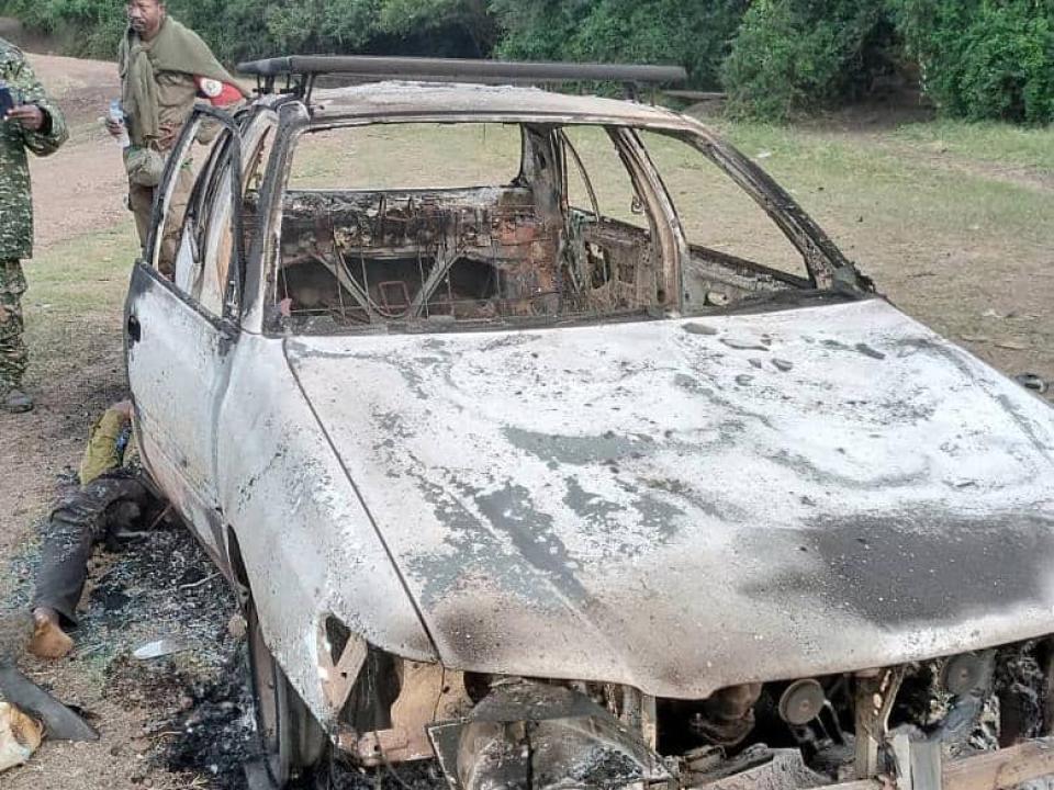 Un véhicule incendié par les ADF sur la route Kasindi-Butembo en territoire de Beni au Nord-Kivu