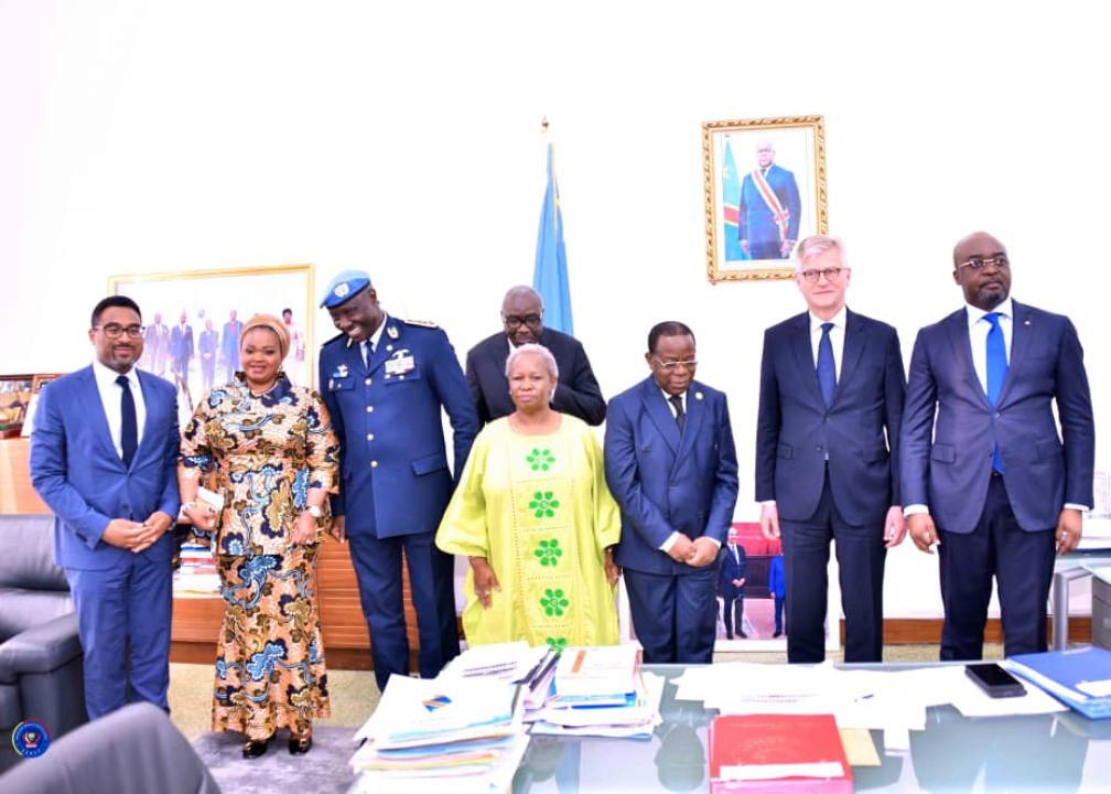 Le bureau du sénat et les membres de la délégation du SG adjoint de l'ONU en charge des opérations du maintien de la paix, Jean-Pierre Lacroix