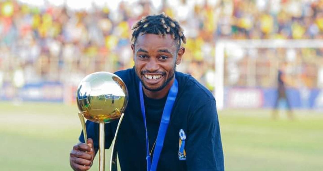 Le footballeur congolais, Rossein Tuisila Kisinda.