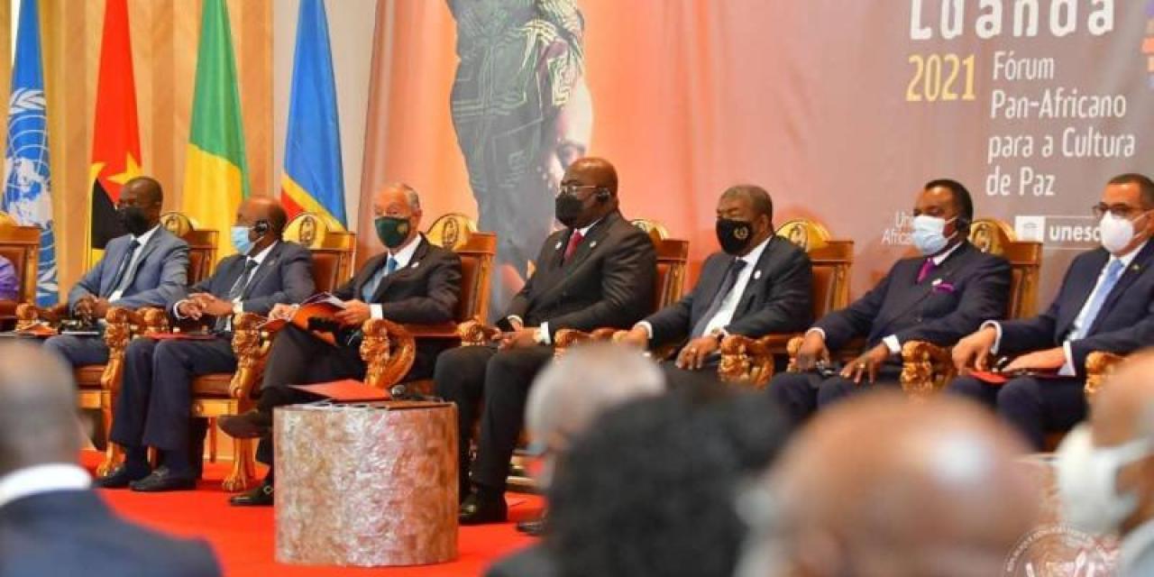 Quelques chefs d'État lors d'un sommet tenu à Luanda.