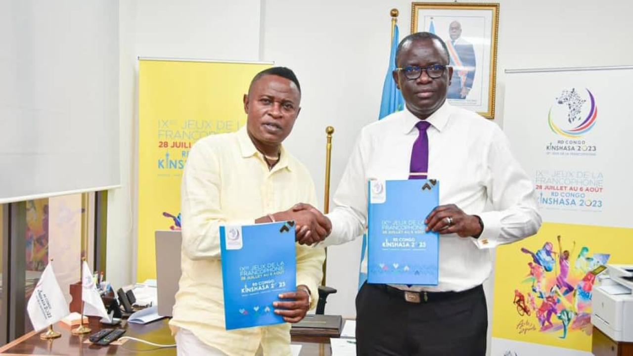 Reddy Amisi et Isidore Kwandja, directeur national des 9èmes Jeux de la francophonie.