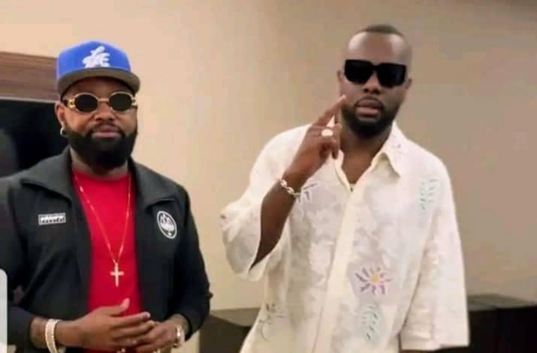 Ferré Gola et Gims lors d'une rencontre à Kinshasa.