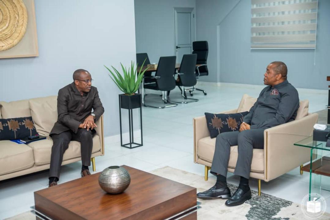 Rencontre entre le  Minétat Eustache Muhanzi et le président de la CENI Denis Kadima