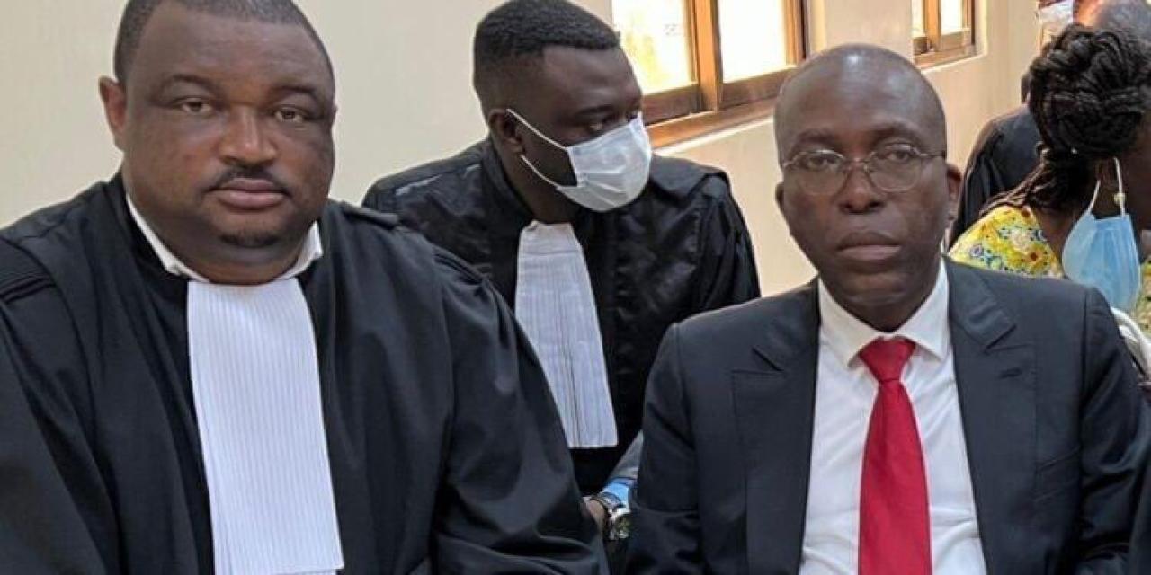 Augustin Matata Ponyo et ses avocats à la cour constitutionnelle.