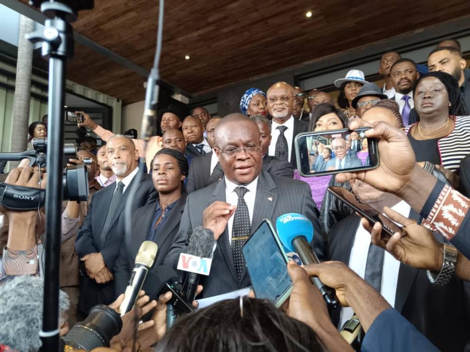 Les cadres du parti Ensemble pour la République après la rencontre avec la CENI pour le dépôt de la candidature de Moïse Katumbi