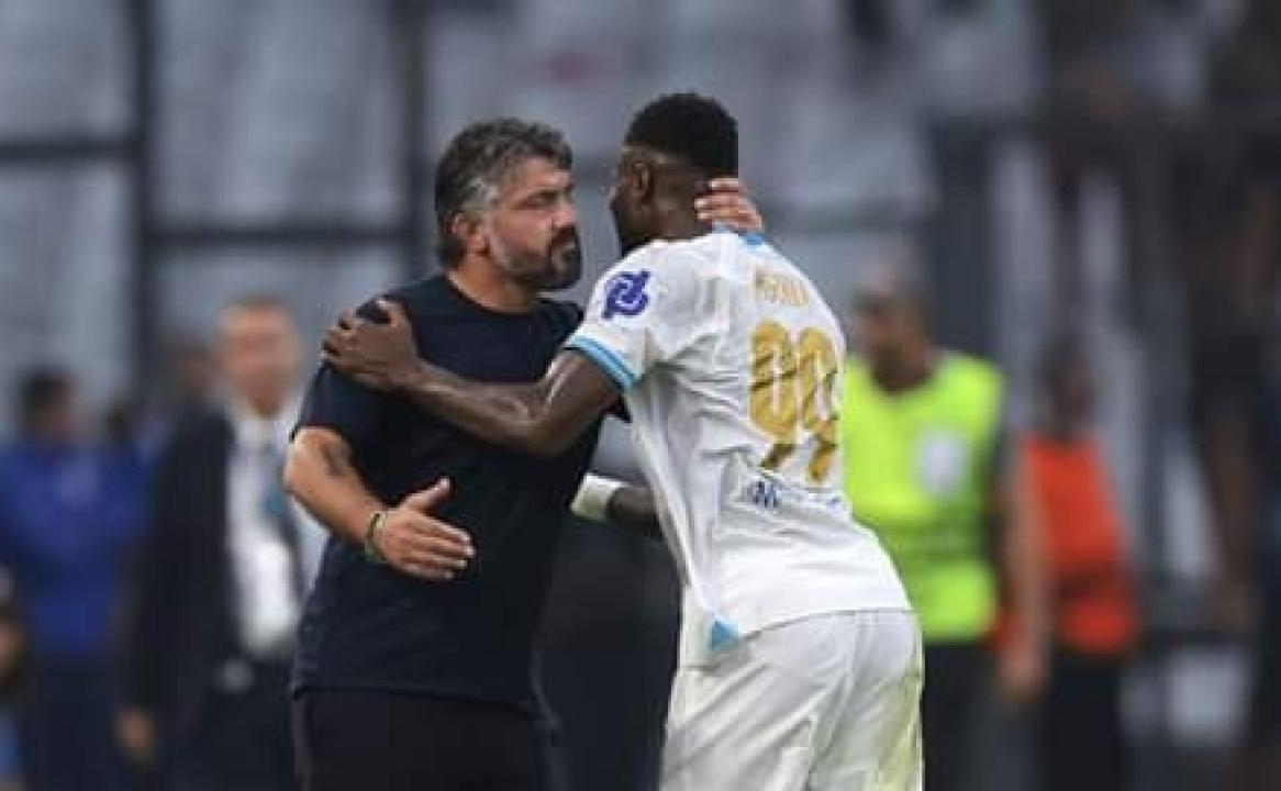 Chancel Mbemba et son coach Gennaro Gattuso.