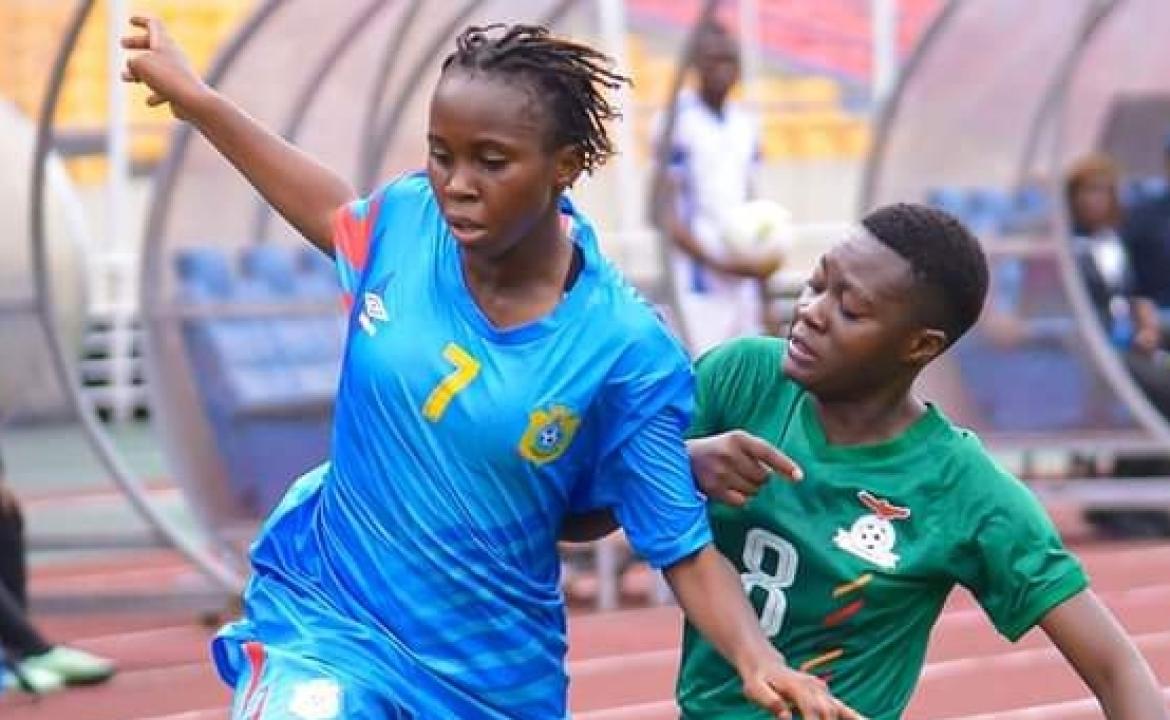 Une joueuse congolaise en duel avec celle de la Zambie, au stade des martyrs. [Photo d'illustration]