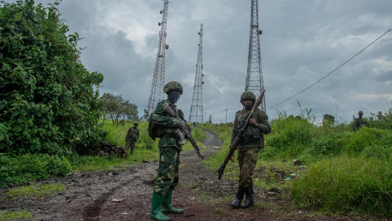Les rebelles du mouvement du 23 mars aperçus à la place «trois antennes» dans le territoire de Nyiragongo au Nord-Kivu [photo d'illustration]