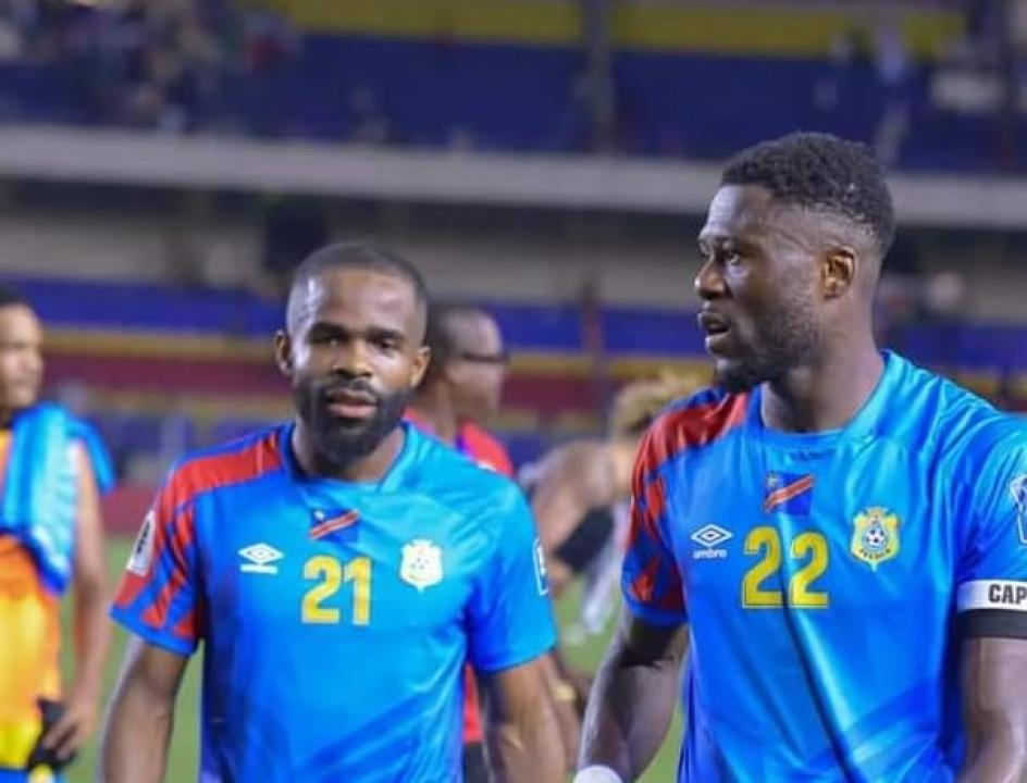 Gédéon Kalulu et Chancel Mbemba lors d'une rencontre des Léopards au Stade des Martyrs. [Photo d'illustration]