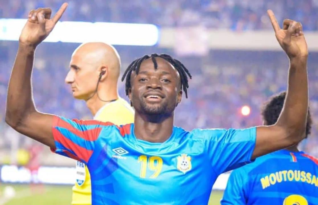 Fiston Mayele en pleine célébration sous les couleurs de la RDC. [Photo d'illustration]