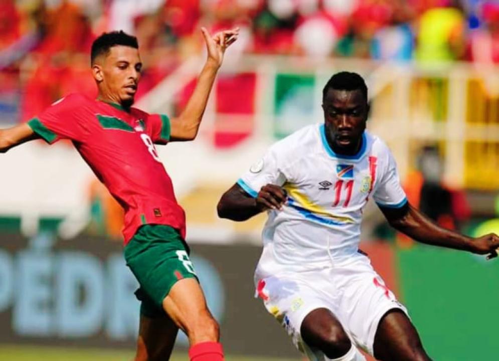 Silas Katompa en duel avec le milieu de terrain marocain Ounahi. [Photo d'illustration]