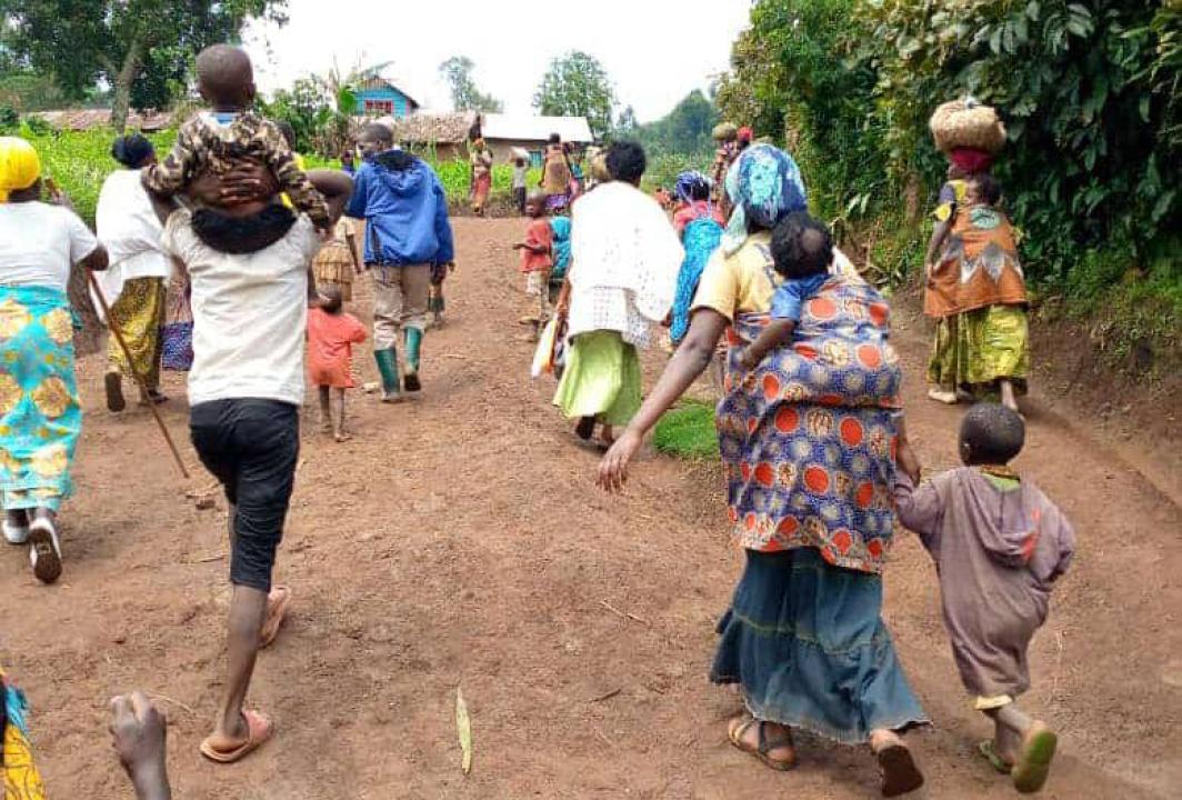 Des familles fuyant les atrocités du M23-RDF dans l'Est de la RDC [photo d'illustration].