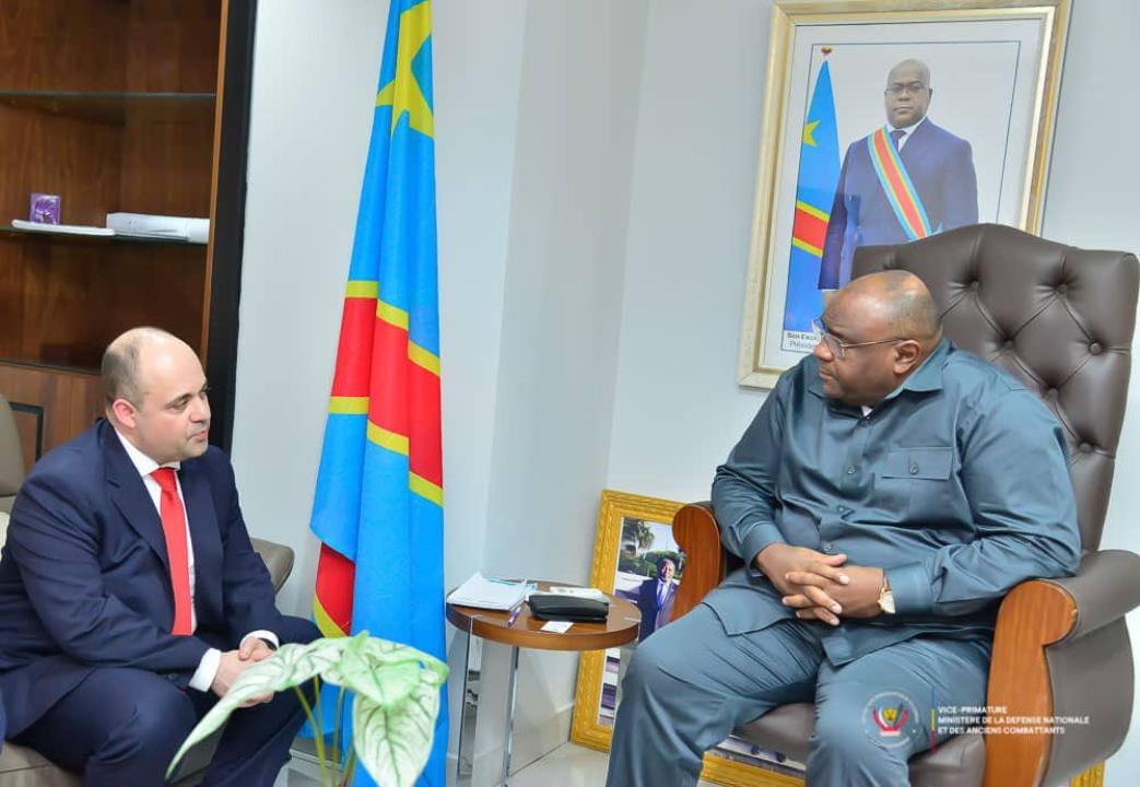 Échange entre la délégation Ukrainienne et le VPM Jean-Pierre Bemba.