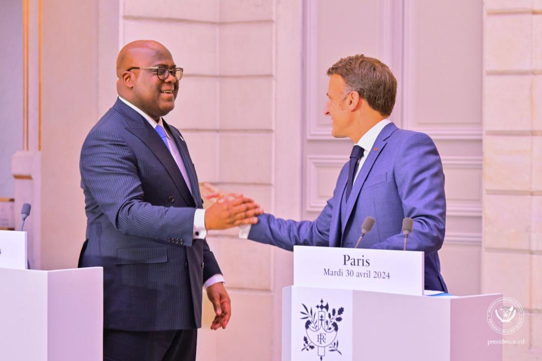 Félix Tshisekedi avec son homologue français Emmanuel Macron à Elysée.