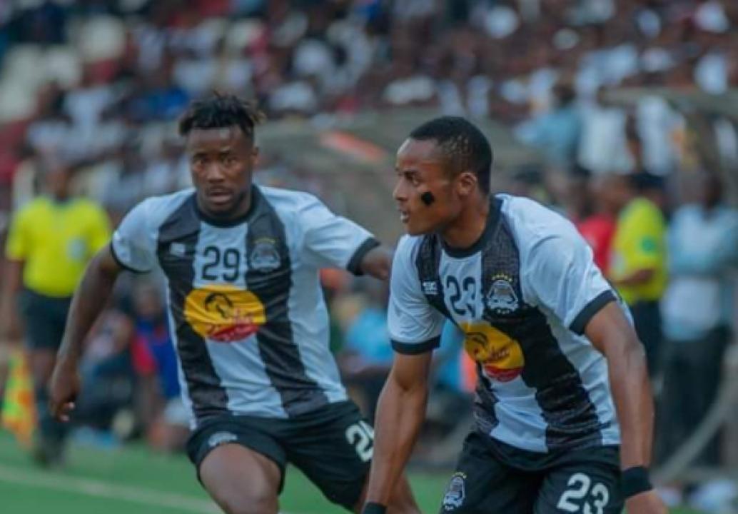 Ernest Luzolo et son coéquipier du TP Mazembe à Kamalondo. [Photo d'illustration]