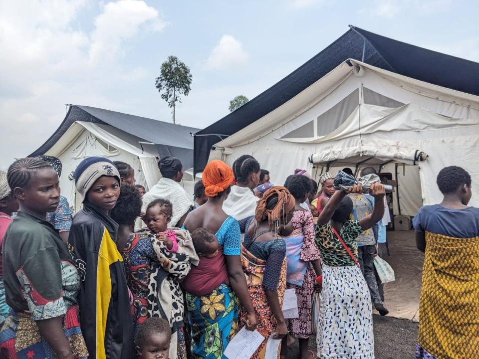 Les déplacés qui viennent recevoir les soins médicaux sur le site de Rusayo 3 [photo d'illustration]