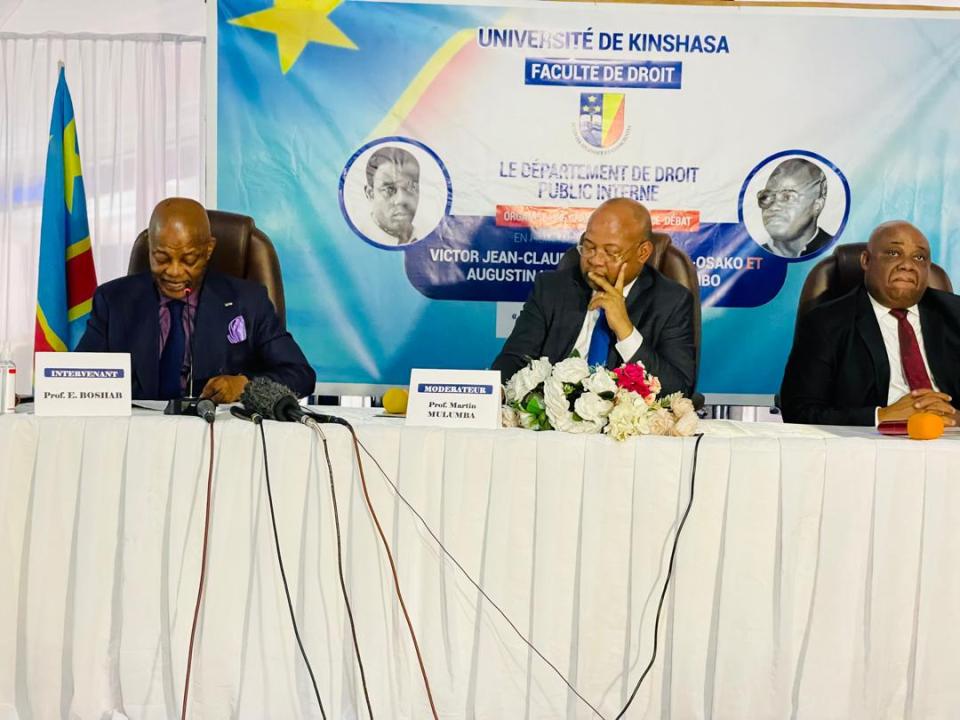 De gauche à droite, Evariste Boshab, Martin Mulumba et Louis Esambo.Tous constitutionnalistes et Professeurs de droit à l'université de Kinshasa