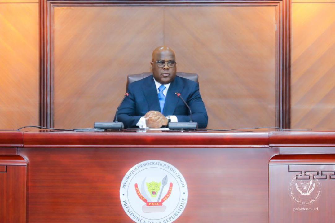 Le chef de l’État Félix Tshisekedi présidant le conseil de sécurité à la Cité de l’UA