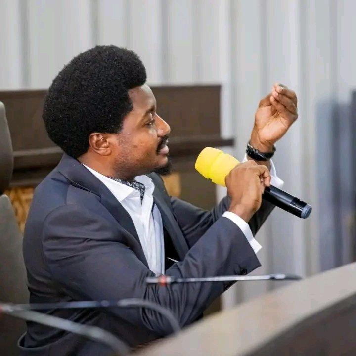 Le Ministre d'État Constant Mutamba