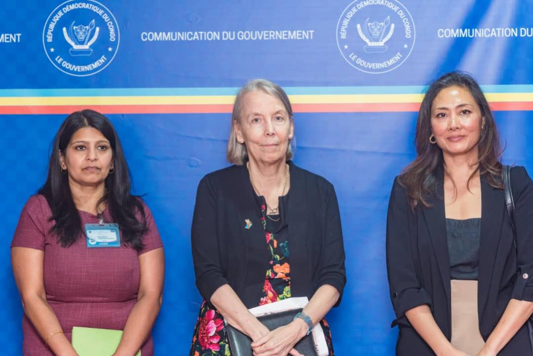 L'ambassadeur des USA en RDC, Lucy Tamlyn (au centre)