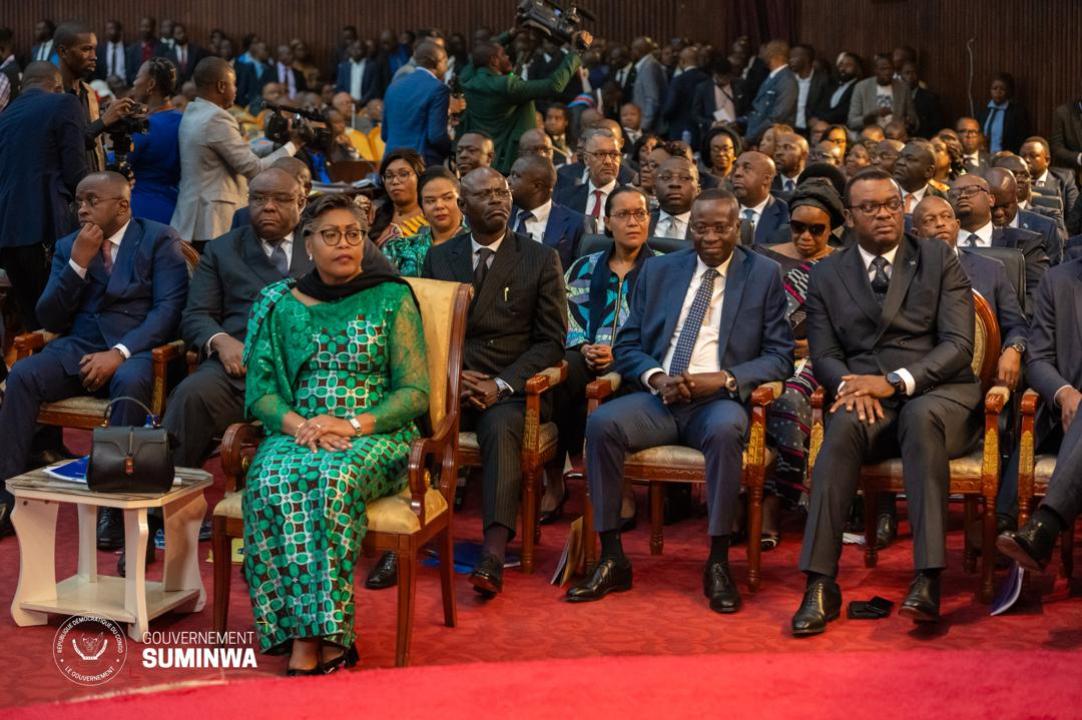 La Première ministre Judith Suminwa Tuluka et toute l'équipe gouvernementale lors de la présentation du Programme d'actions du Gouvernement à l'Assemblée nationale