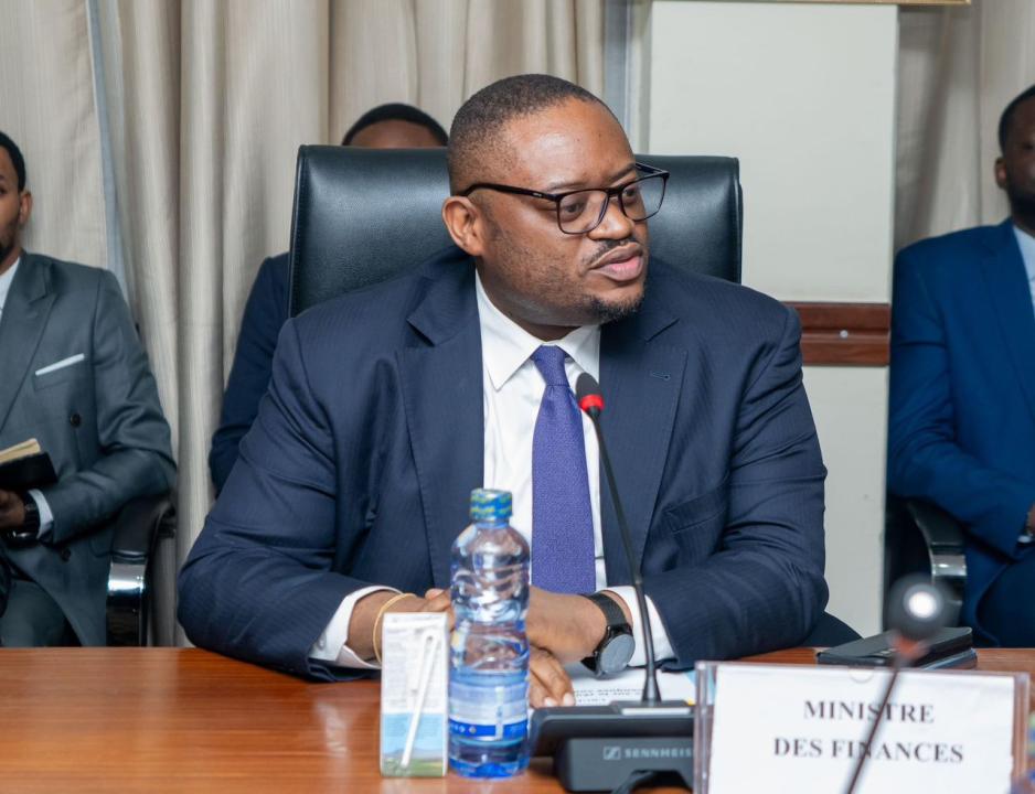 Doudou Fwamba, ministre des finances du gouvernement Suminwa