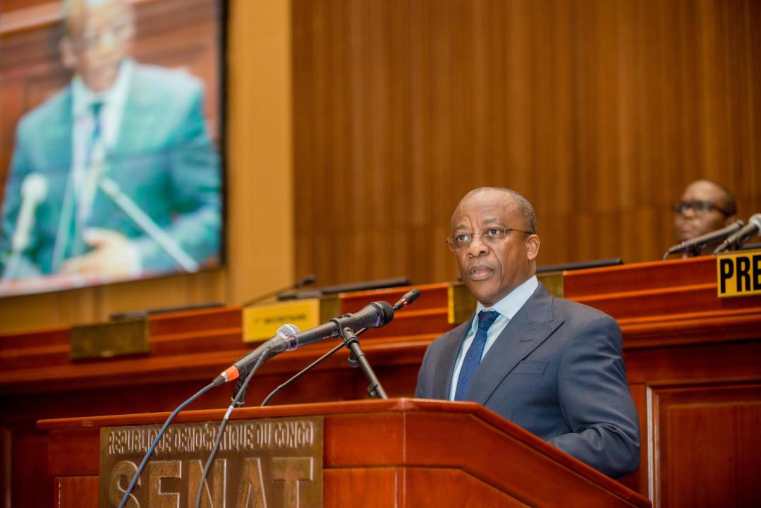Le sénateur Eustache Muhanzi Mubembe, candidat 2è vice-président du sénat lors de son discours de campagne