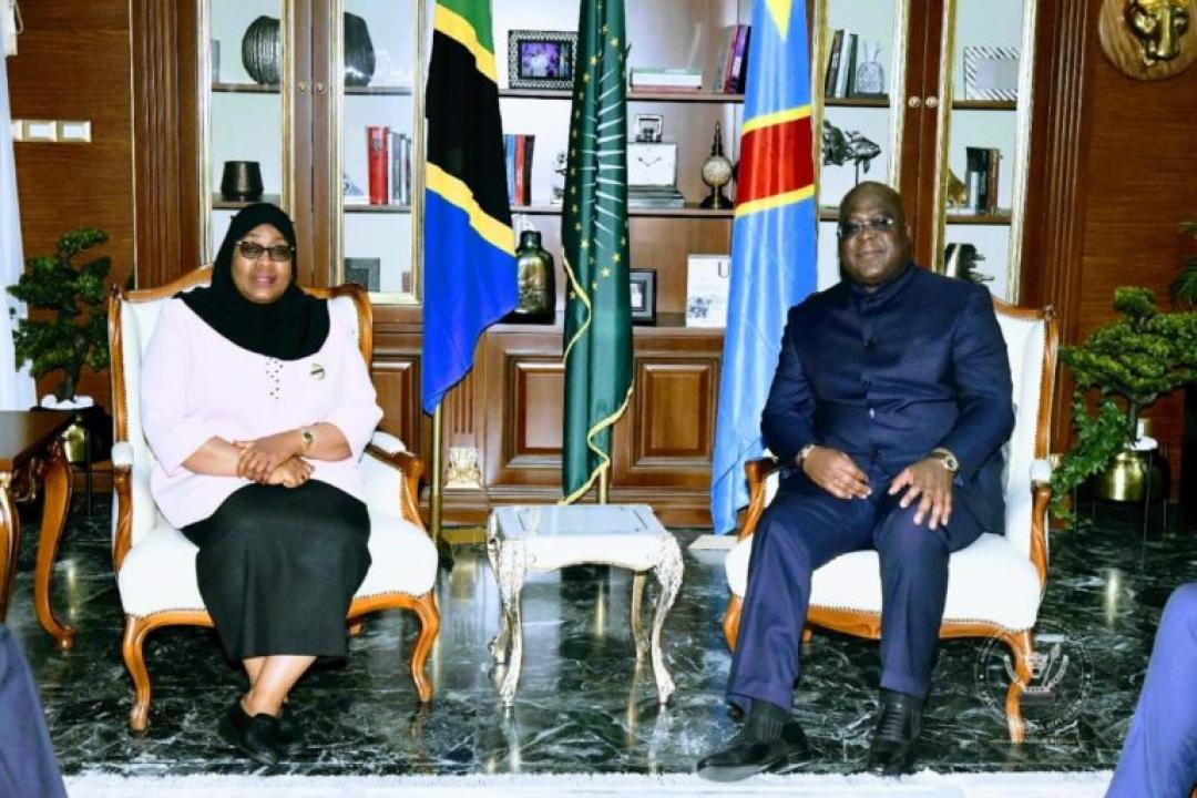 La Présidente de la Tanzanie, Samia Suluhu, et son homologue Congolais Félix Tshisekedi, à Kinshasa en 2022. [Photo d'illustration]