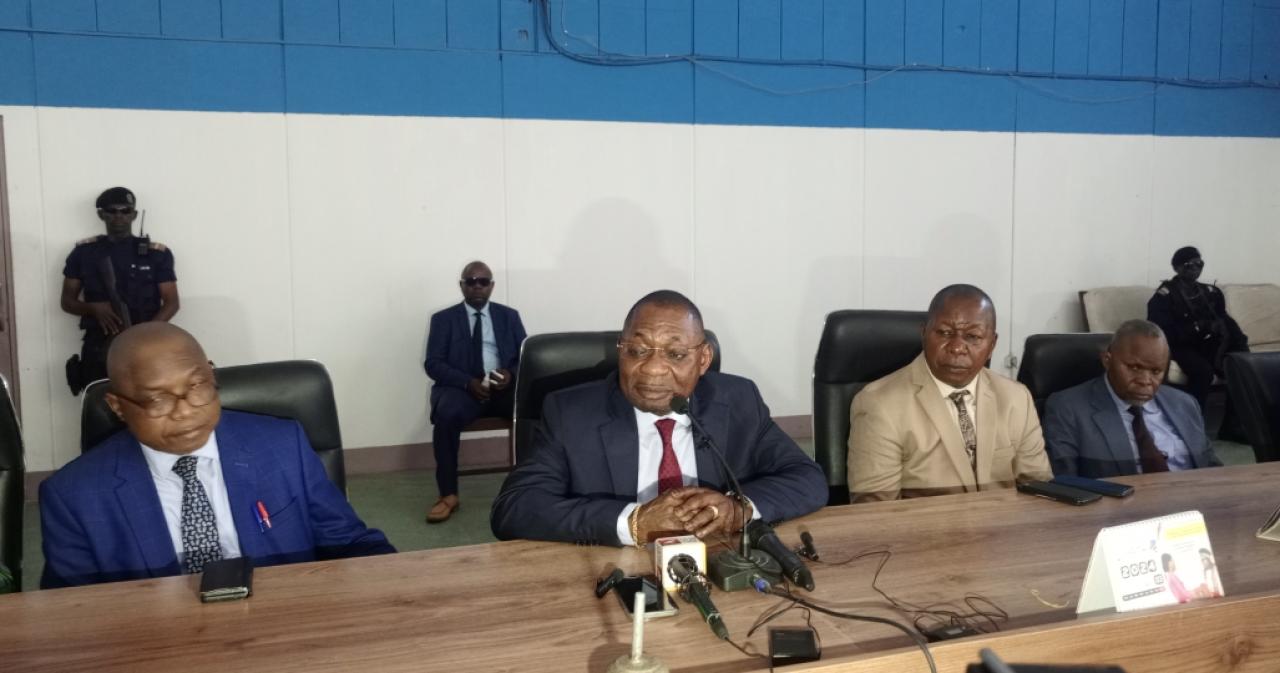 PG près la Cour de Cassation, Firmin Mvonde, entouré des Hauts Magistrats dans la grande salle du Parquet Général près la Cour d'Appel Gombe