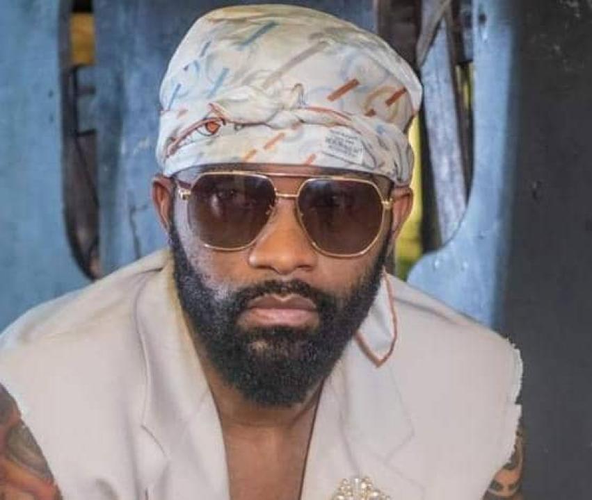 Fally Ipupa lors du tournage du clip de la chanson "207".