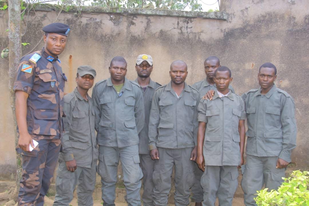 Présentation à Beni de sept rebelles rendus du M23, par le lieutenant Mbuyi Kalonji Reagan porte-parole militaire des FARDC dans les opérations front-nord