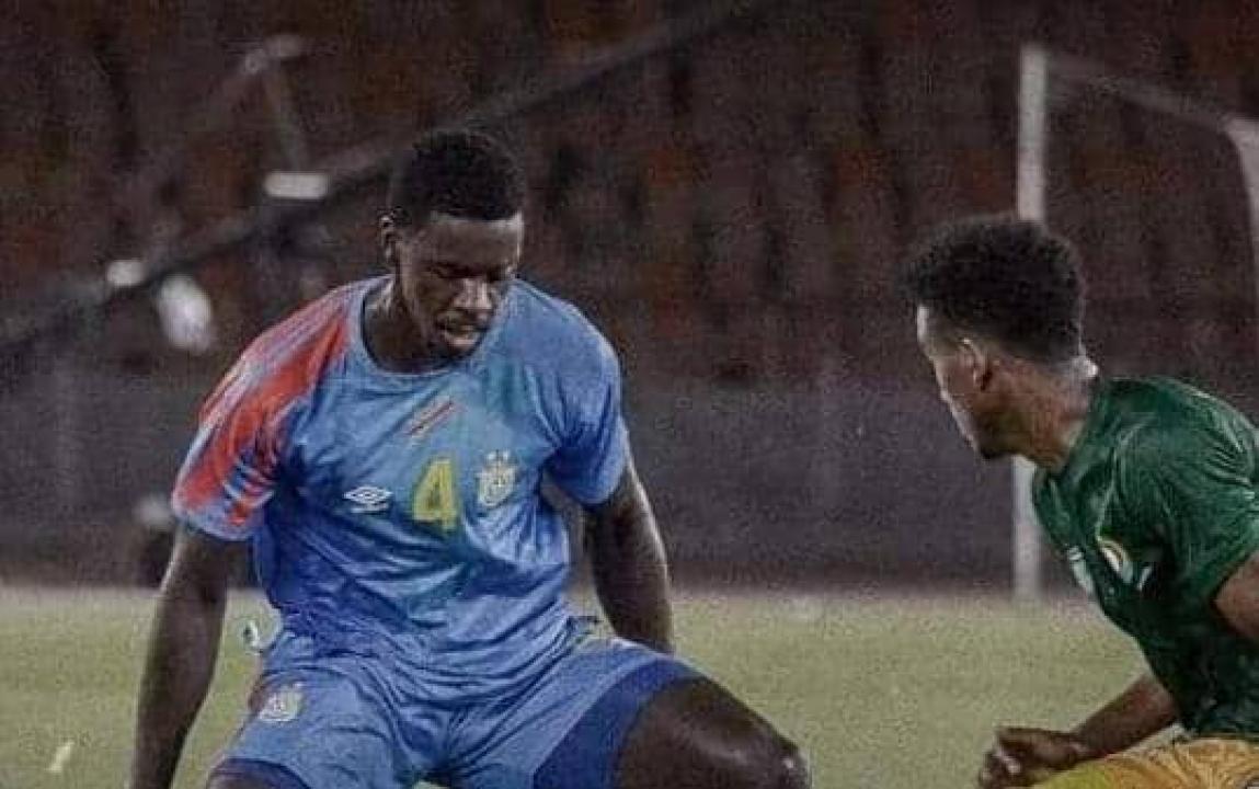Axel Tuanzebe en duel avec un joueur éthiopien. [Photo d'illustration]