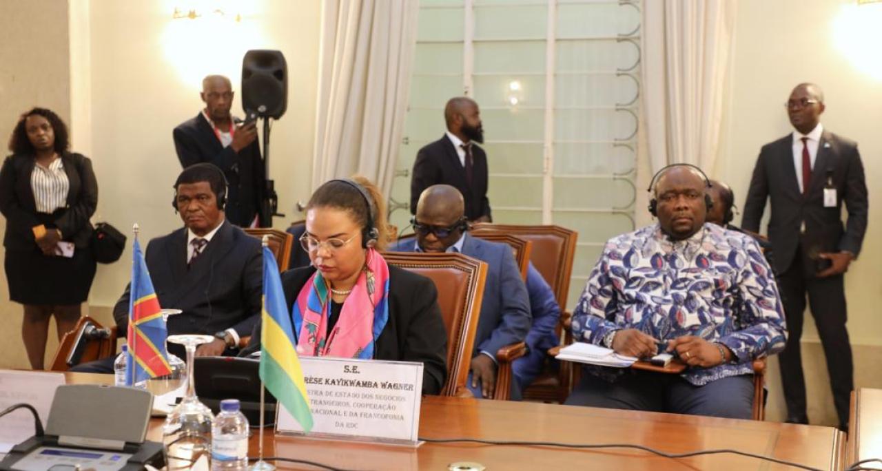 Conduite par la Ministre des affaires étrangères, la délégation congolaise  lors d'une rencontre ministérielle à Luanda [ Photo d'illustration]