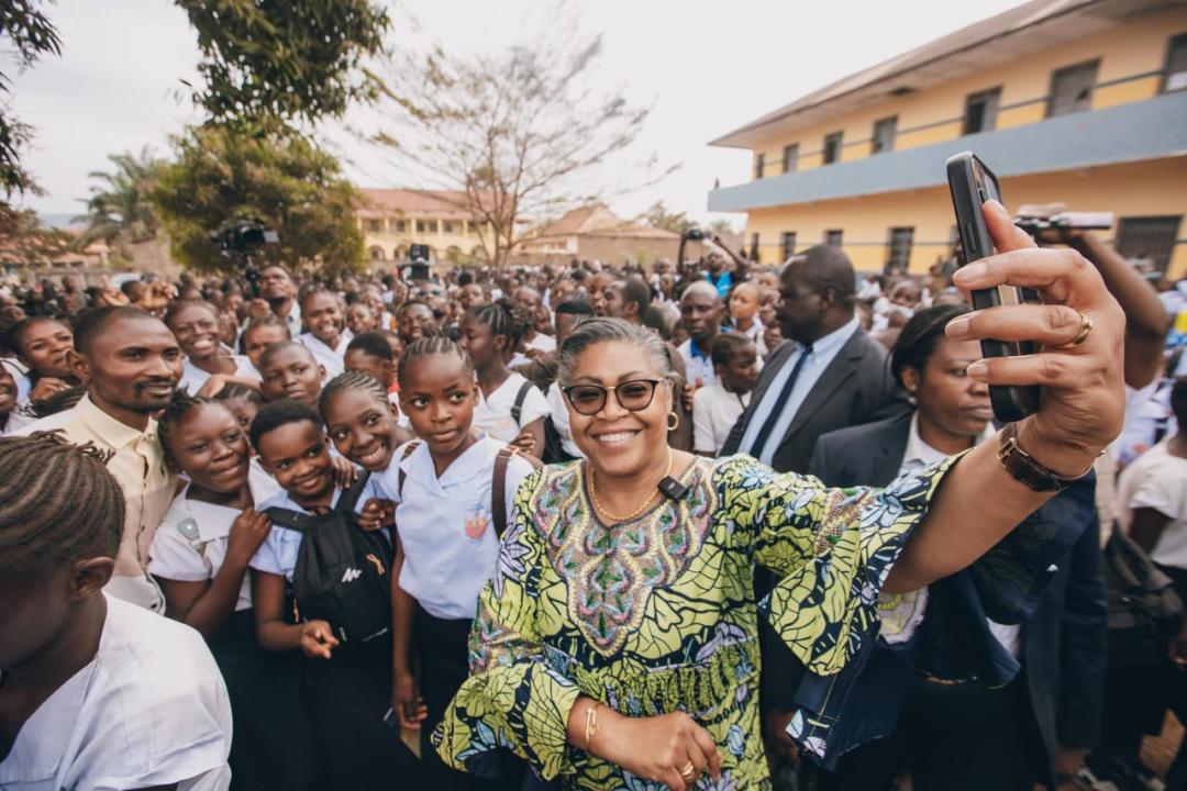 La première ministre Judith Suminwa Tuluka lors du lancement officiel de la rentrée scolaire 2024-2025 au Kongo Central