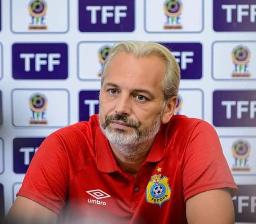 Sélectionneur national de la RDC, Sébastien Desabre.