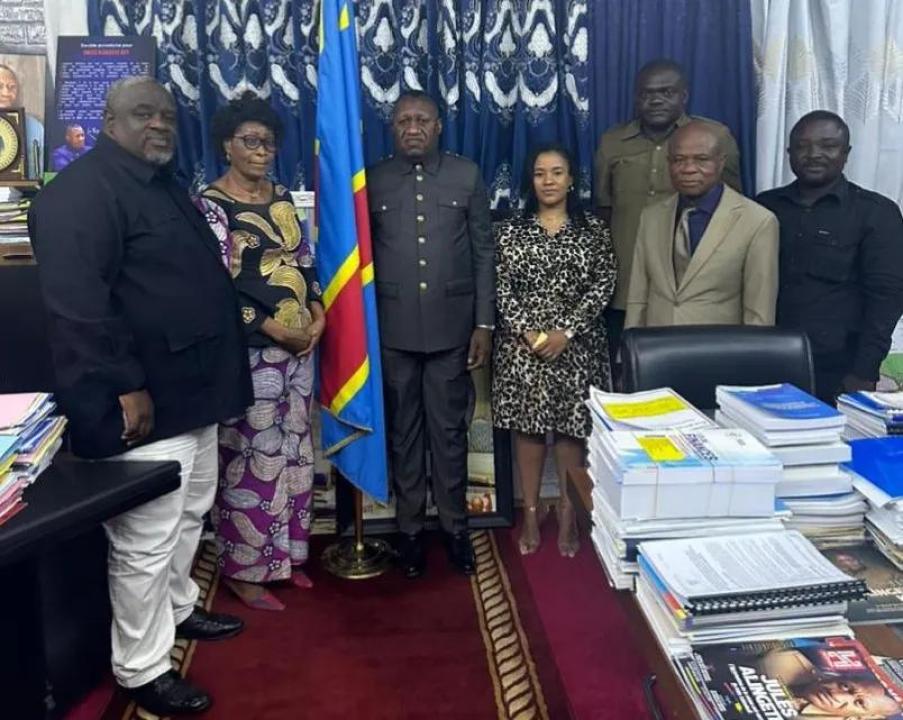 Les anciens membres du gouvernement provincial de Kinshasa
