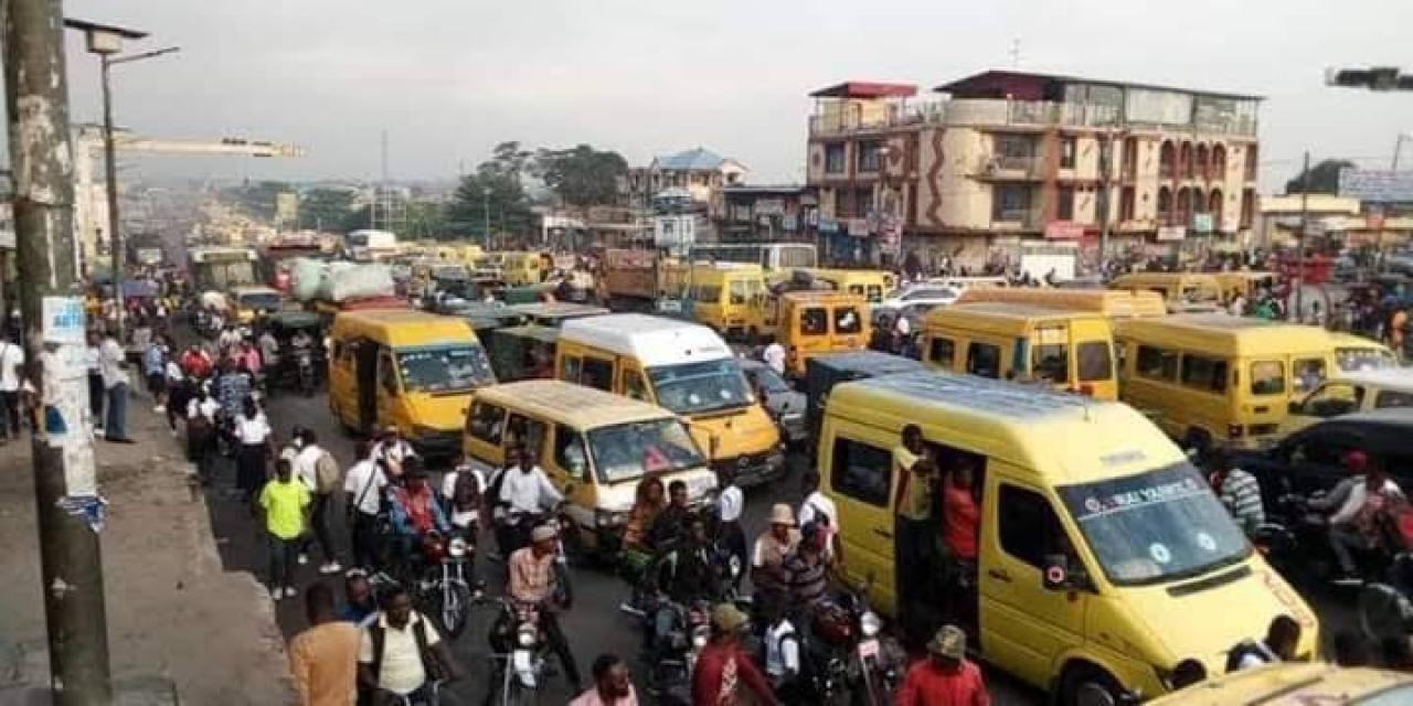 Une situation d'embouteillage sur le boulevard Lumumba [Photo d'illustration]