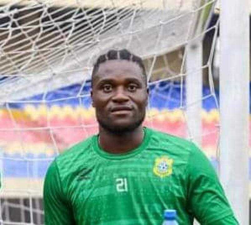 Le gardien de Maniema Union, Brudel Efonge Liyongo, lors d'une séance d'entraînement des Léopards A.