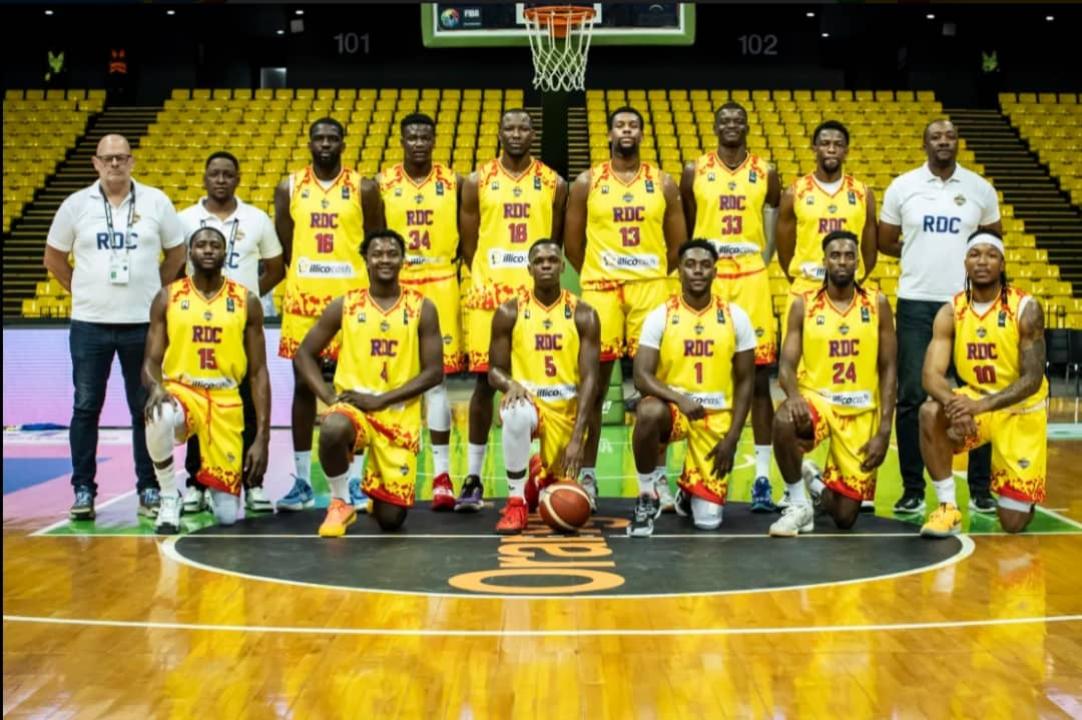 L'équipe nationale de la RDC, Léopards-basket, avant leur match d'entrée au tournoi qualificatif Afrobasket Angola 2025.
