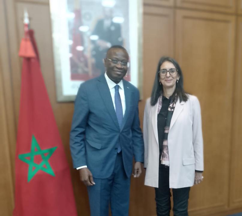 Le VPM Daniel Mukoko Samba de l'Économie nationale de la RDC et la ministre Nadia Fettah Aloui de l'Économie et des Finances du Maroc