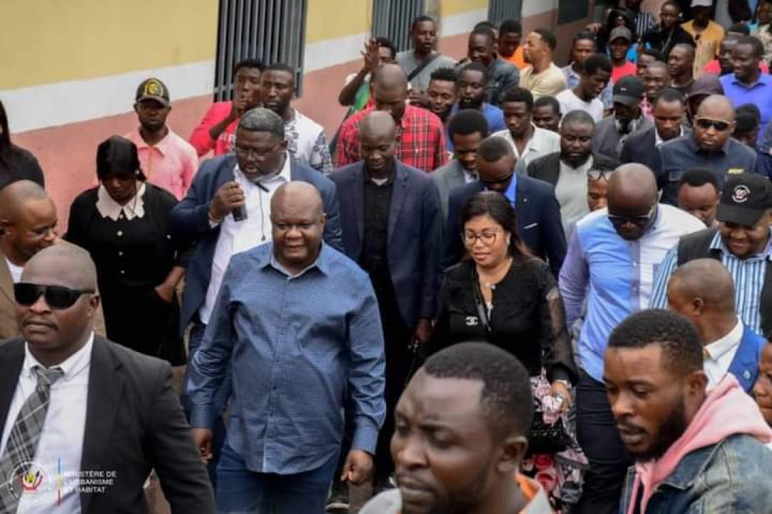 Descente des ministres Chripin Mbadu et Acacia Bandubola