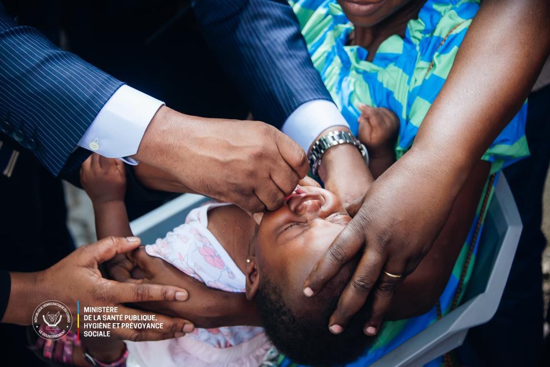Vaccination contre la Poliomyélite