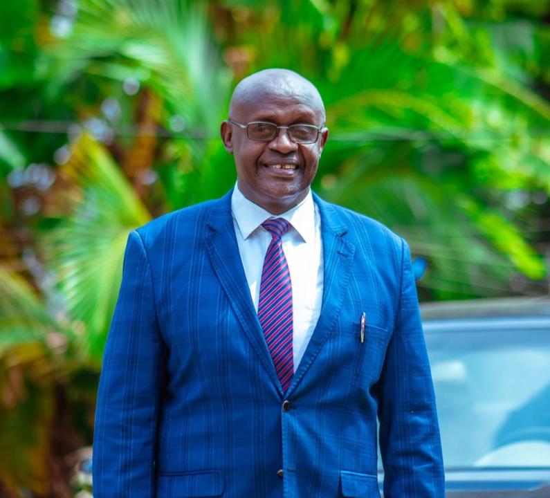 Nyabirungu Mwene Songa, Professeur Émérite, doyen honoraire de la faculté de droit à l’université de Kinshasa et Avocat près la Cour de Cassation et le Conseil d’Etat en RDC [photo d’illustration]