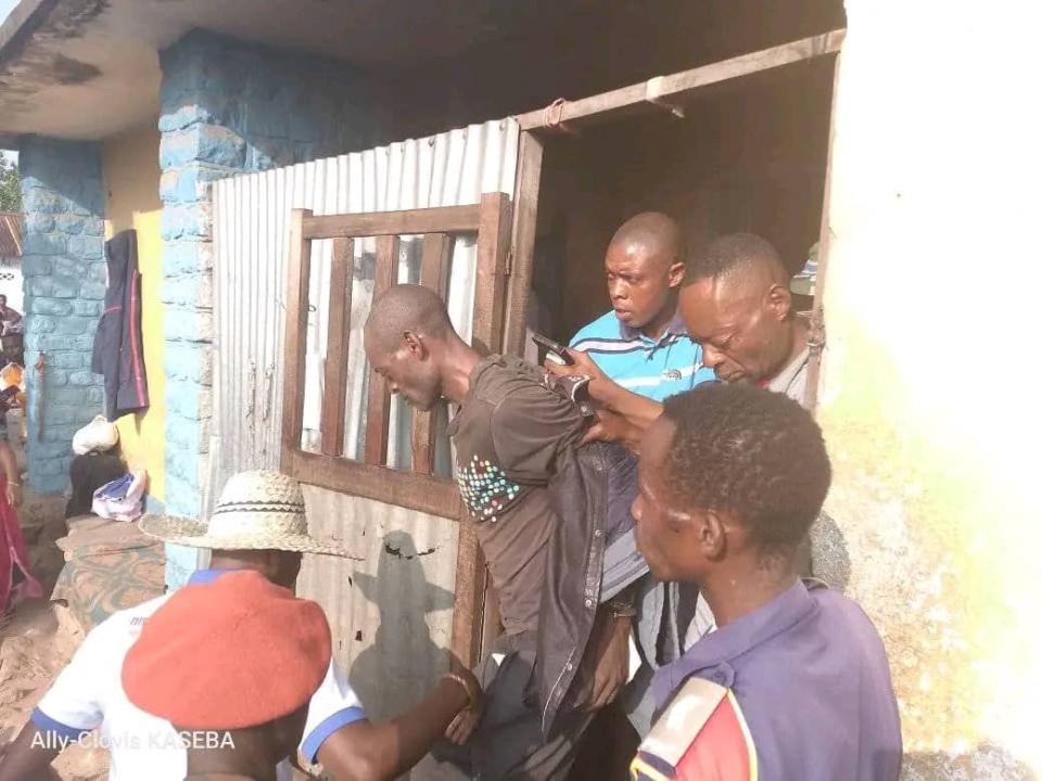 Arrestation ce mercredi de Mutombo Kanyebesh, policier présumé auteur du meurtre de deux chinois à Mwene-Ditu
