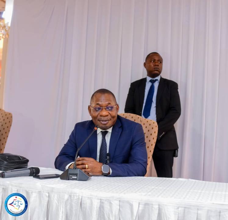 Le Procureur général près la Cour de Cassation Firmin Mvonde Mambu