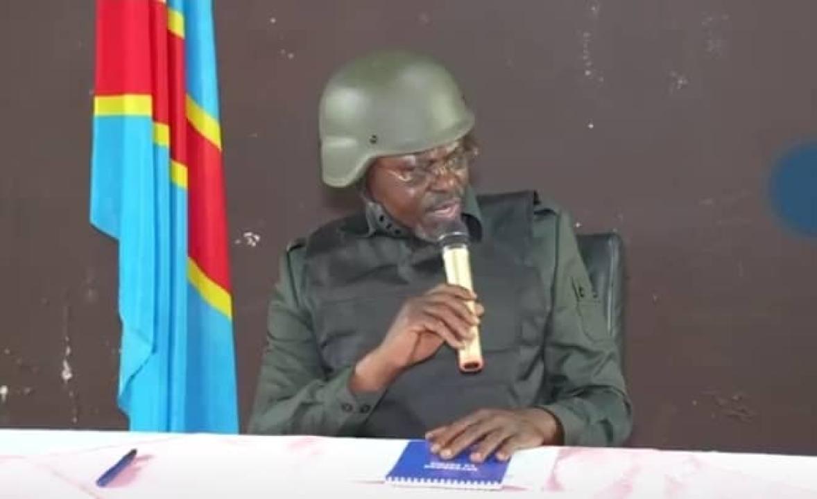 Le VPM de la défense Guy Muadiamvita lors d'une réunion avec les autorités nouvellement nommées au Nord-kivu, installées actuellement à Beni, ce lundi 10 février 2025